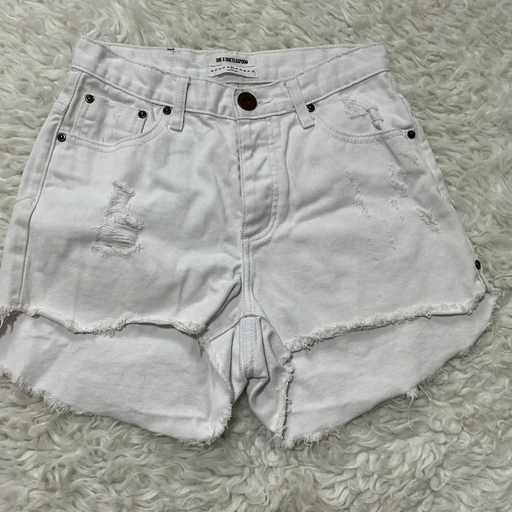 One Teaspoon High Waist Bonita Shorts White Distressed Raw Hem 27